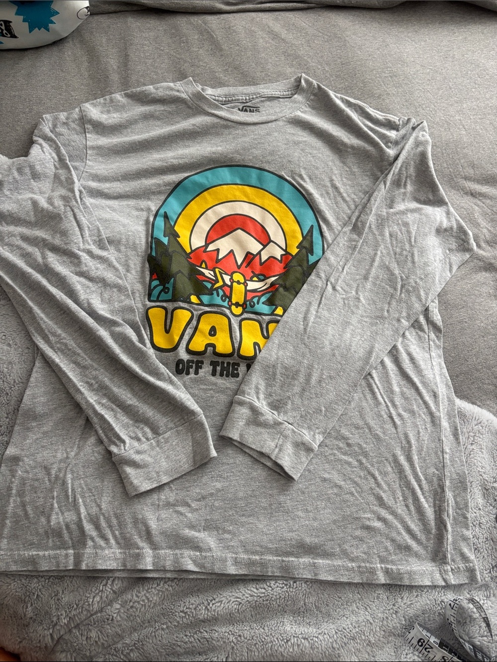 EUC Vans Kids Light Gray Long-Sleeve Tee with Yellow, Blue & Red Graphic Size XL
